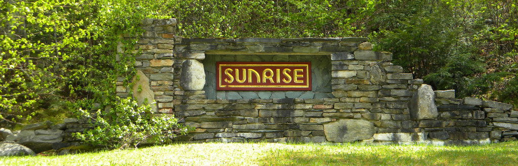 Sunrise stone wall spring banner